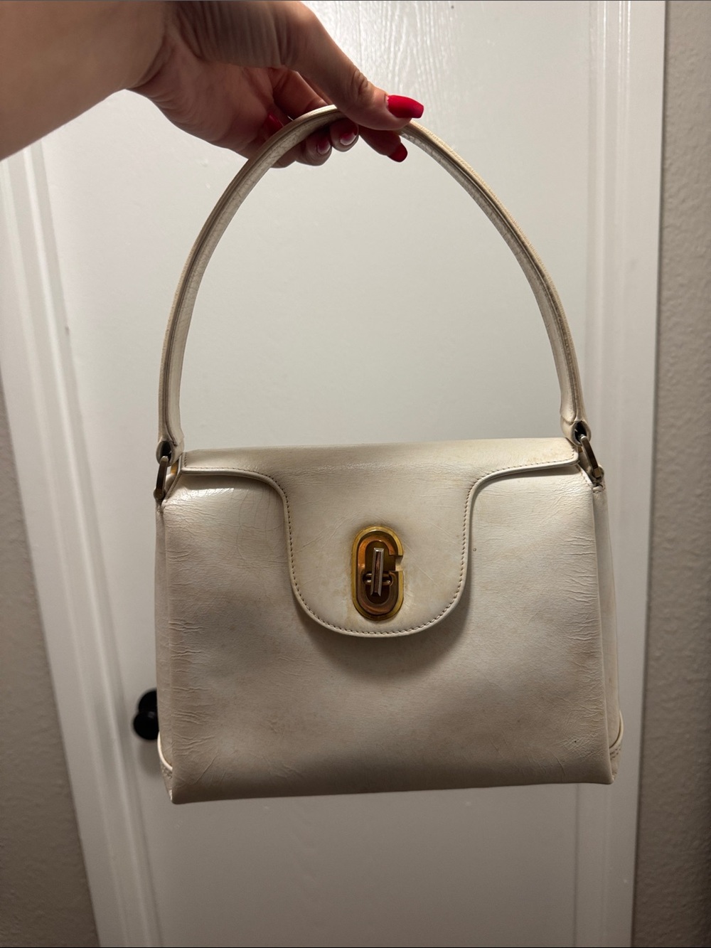 GUCCI Turnkey Vintage Handbag